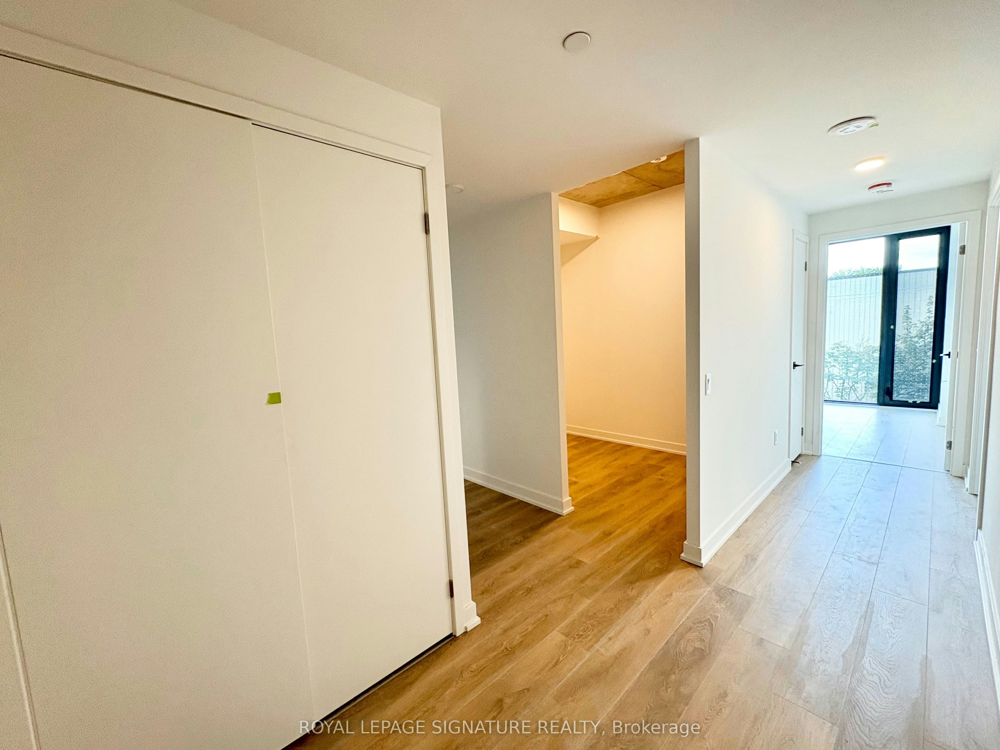 415-1 Vine Avenue, Toronto, ON, M6P 0C8 - 20