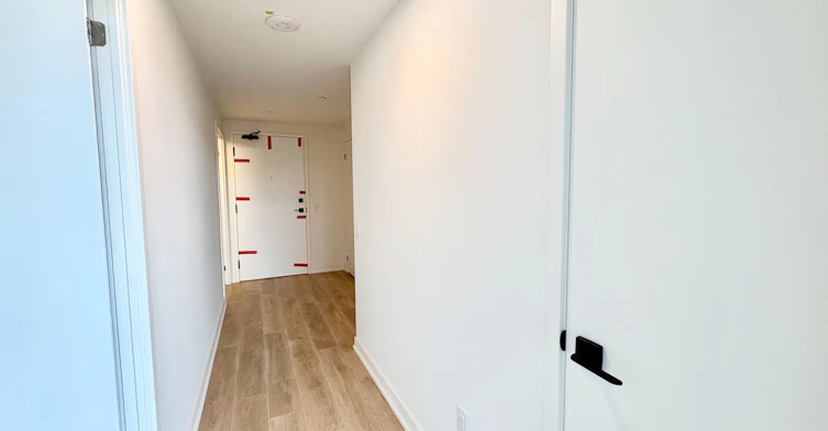 415-1 Vine Avenue, Toronto, ON, M6P 0C8 - 17
