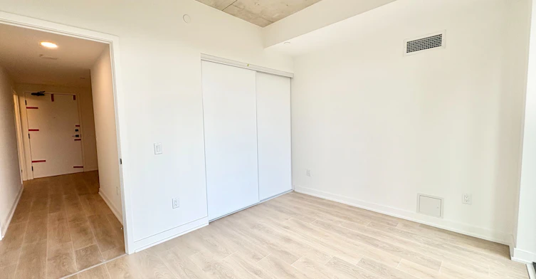 415-1 Vine Avenue, Toronto, ON, M6P 0C8 - 16