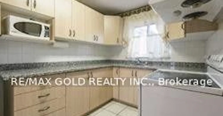 41 Craigleigh Crescent, Brampton, ON, L6T 2E3 - 2