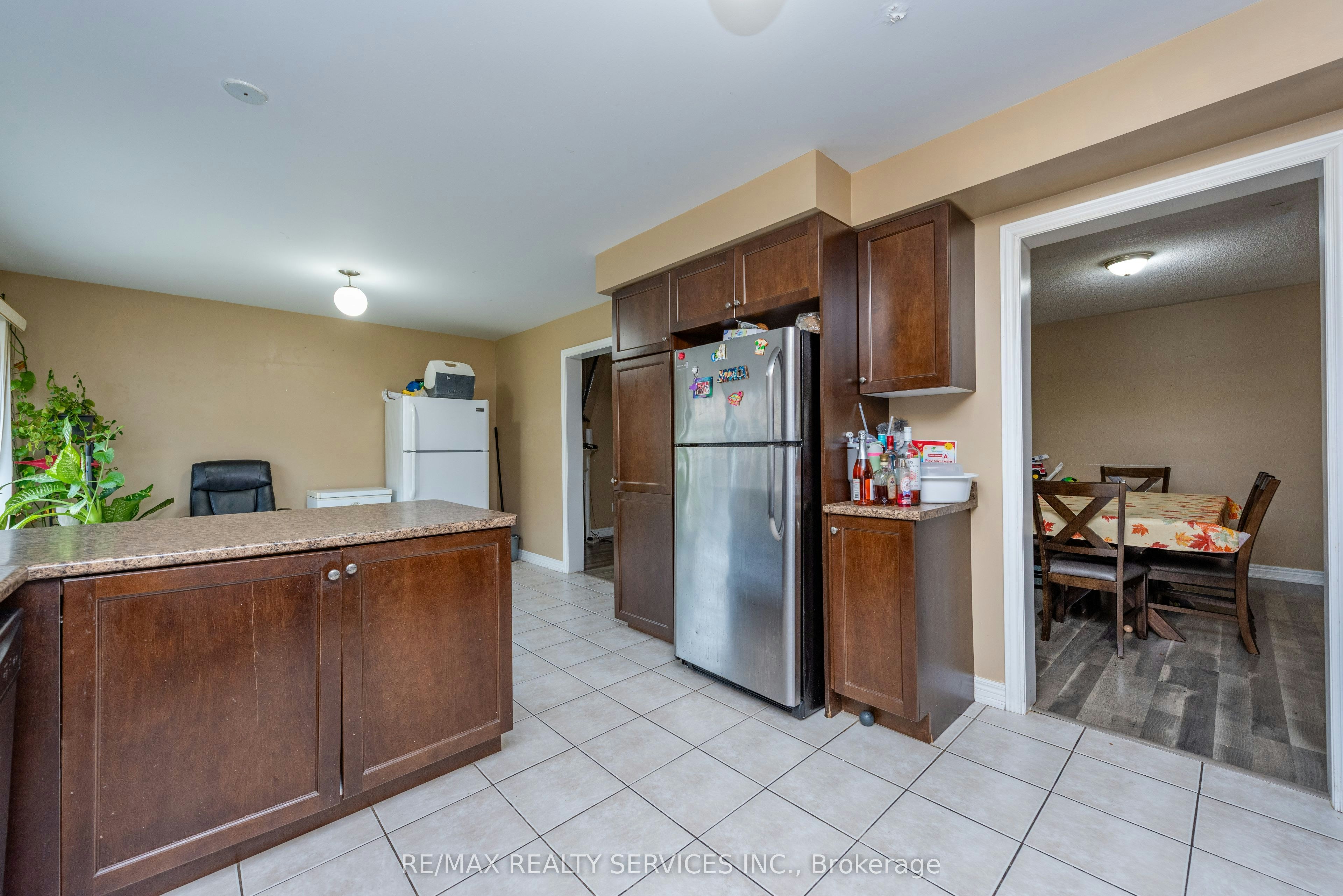 59 Beachville Circle, Brampton, ON, L6X 0V3 - 11