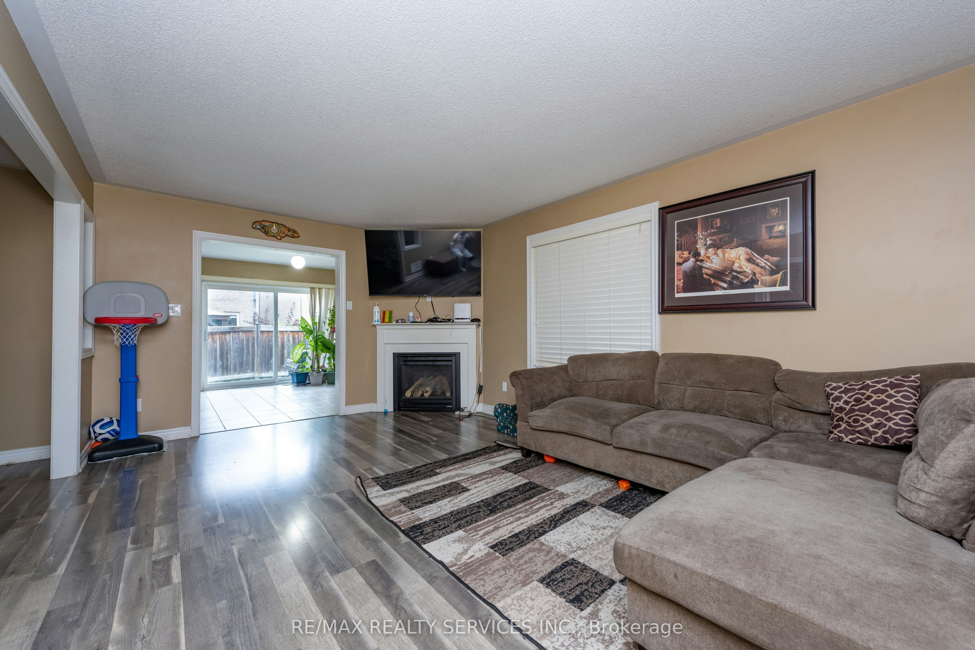 59 Beachville Circle, Brampton, ON, L6X 0V3 - 18