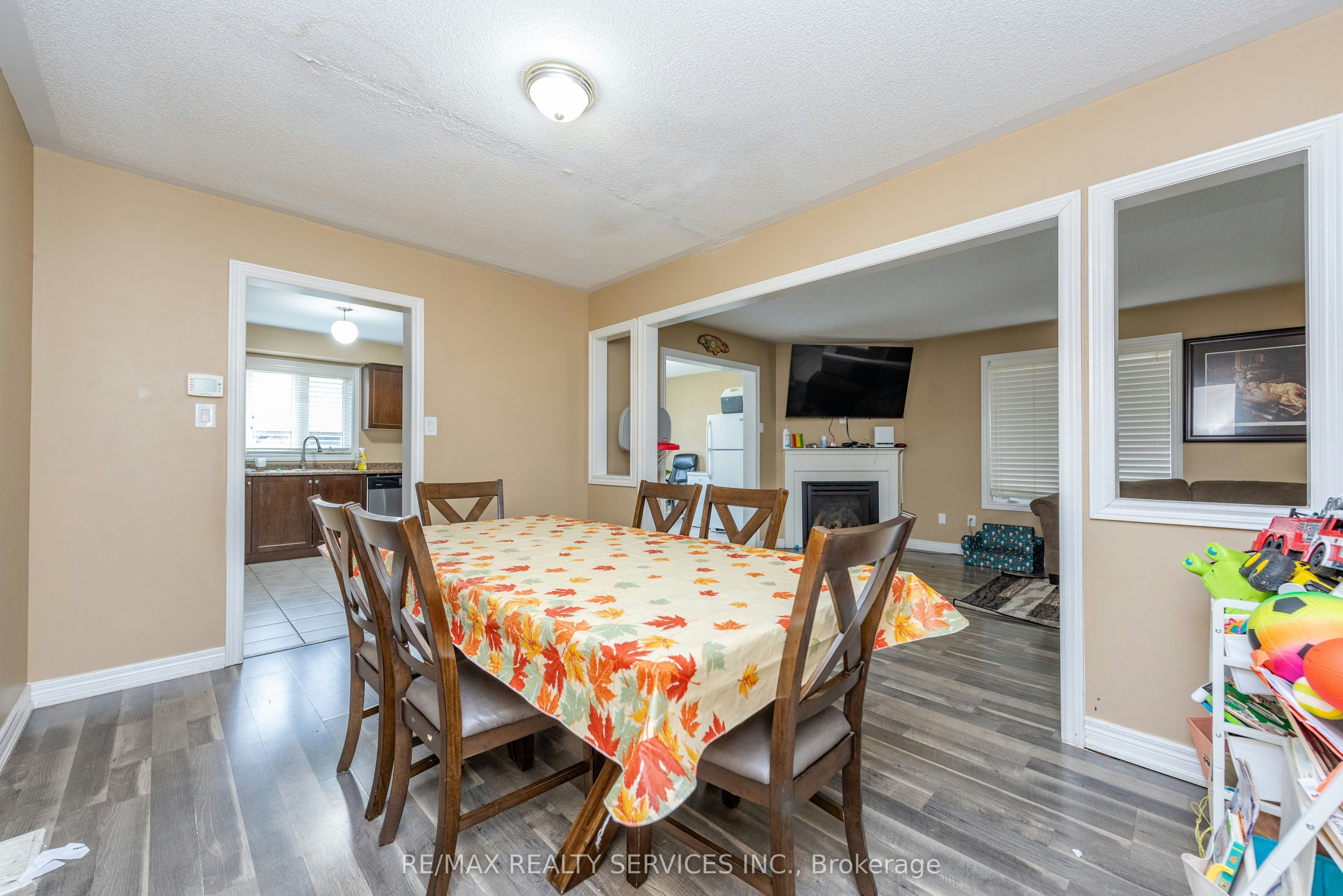59 Beachville Circle, Brampton, ON, L6X 0V3 - 13