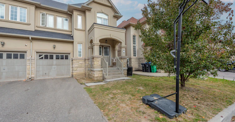 59 Beachville Circle, Brampton, ON, L6X 0V3 - 3