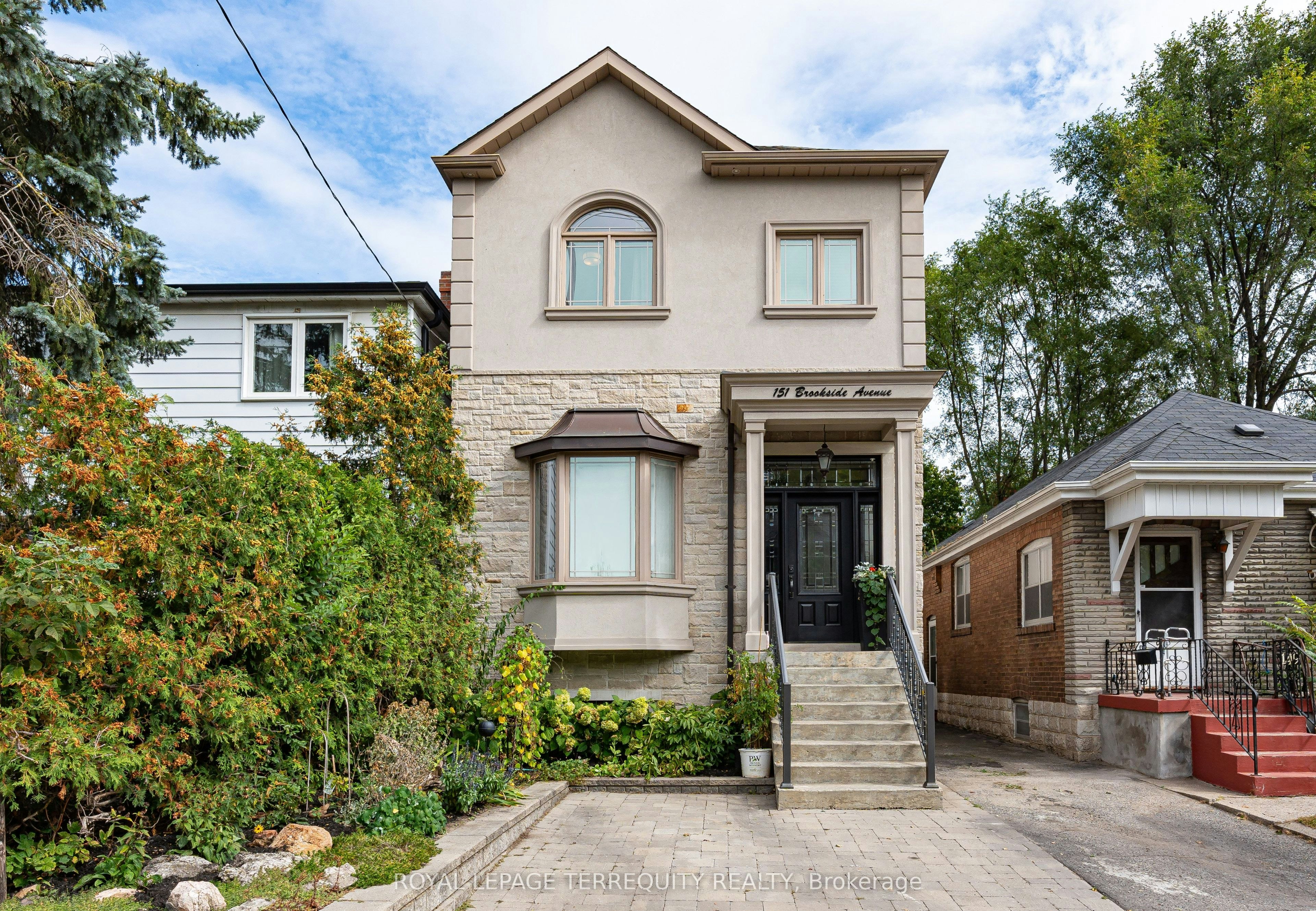 151 Brookside Avenue, Toronto, ON, M6S 4G8