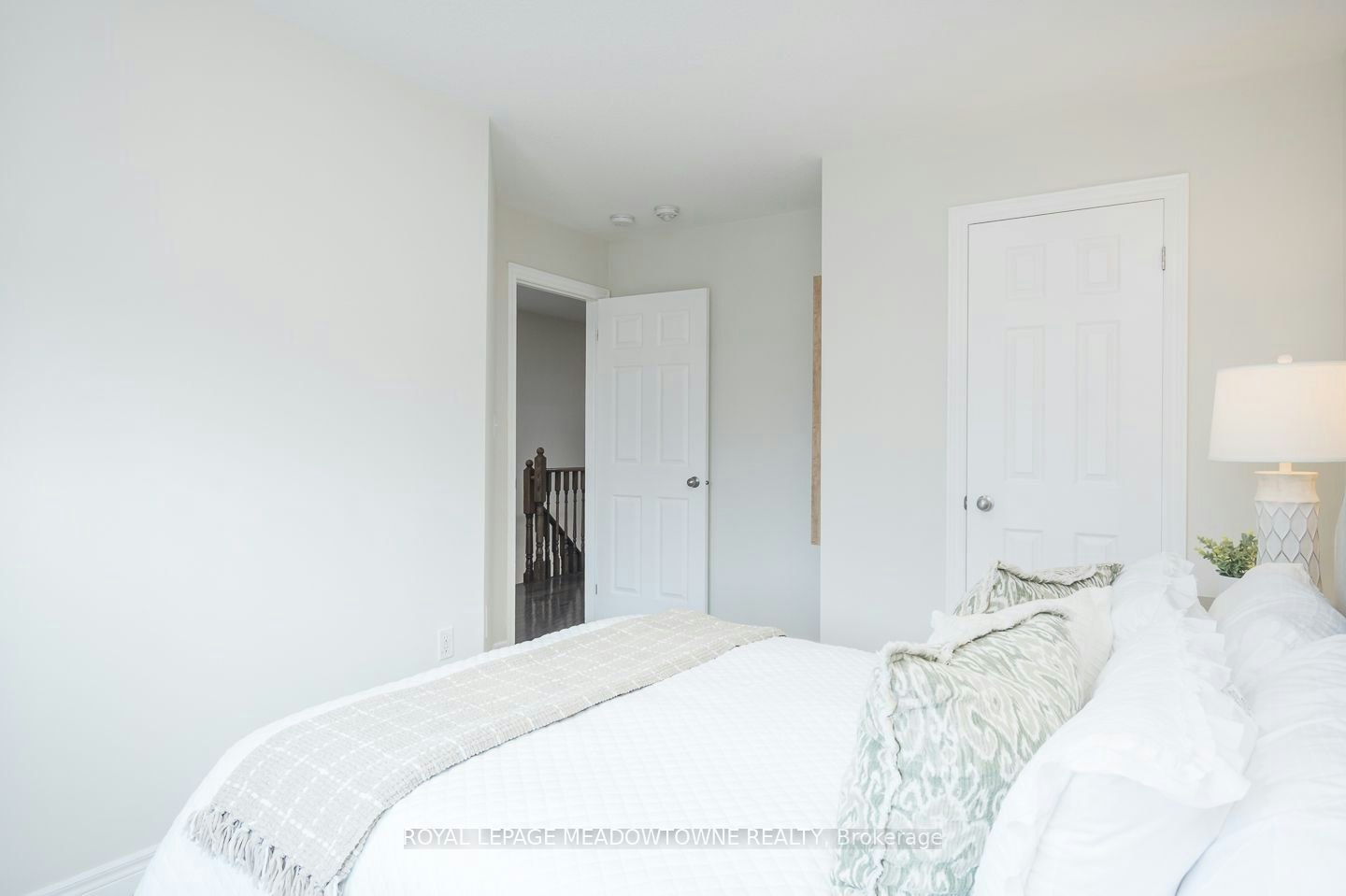 1079 Job Crescent, Milton, ON, L9T 8V5 - 27