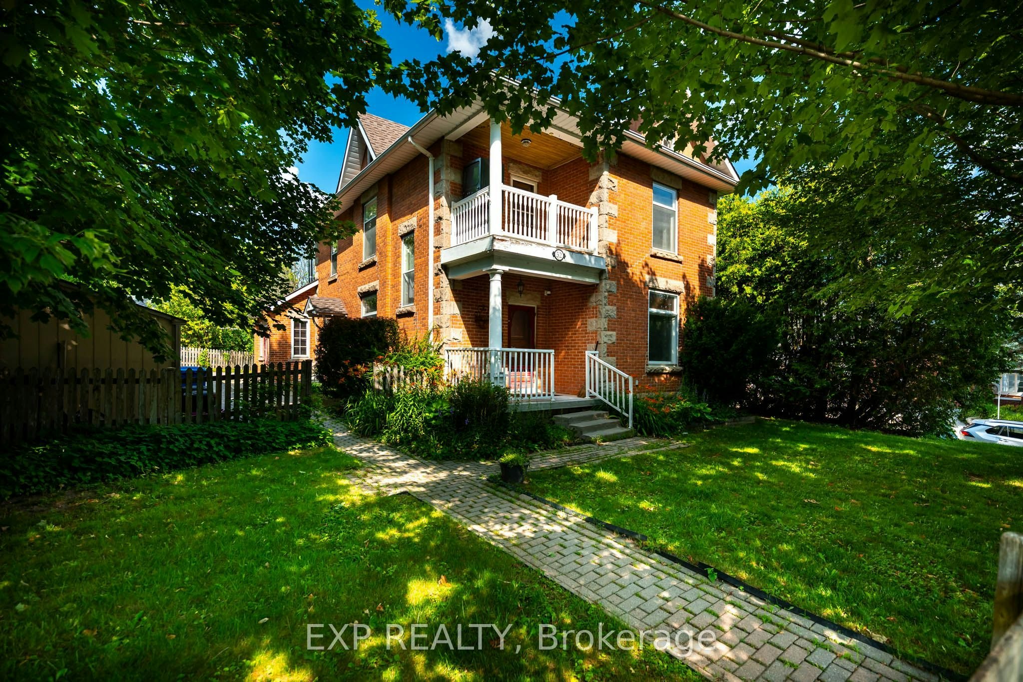 Upper-52 First Street, Orangeville, ON, L9W 2E2