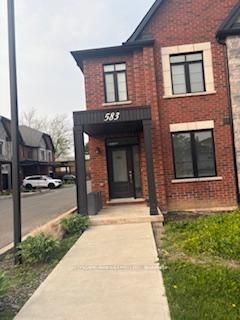 583 Wedgewood Drive, Burlington, ON, L7L 0J9 2