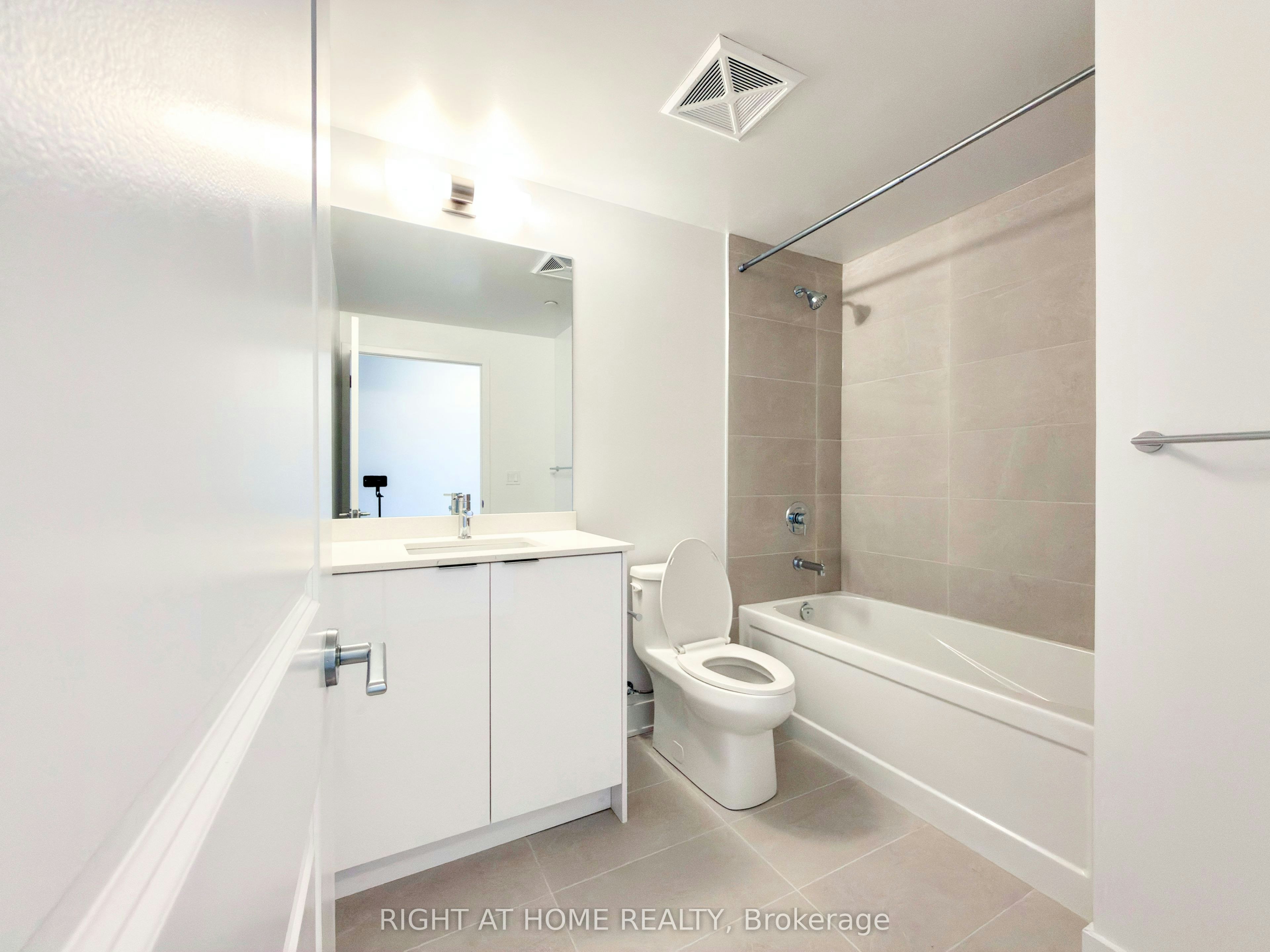 1202B-125 Nipissing Road, Milton, ON, L9T 1R3 - 13