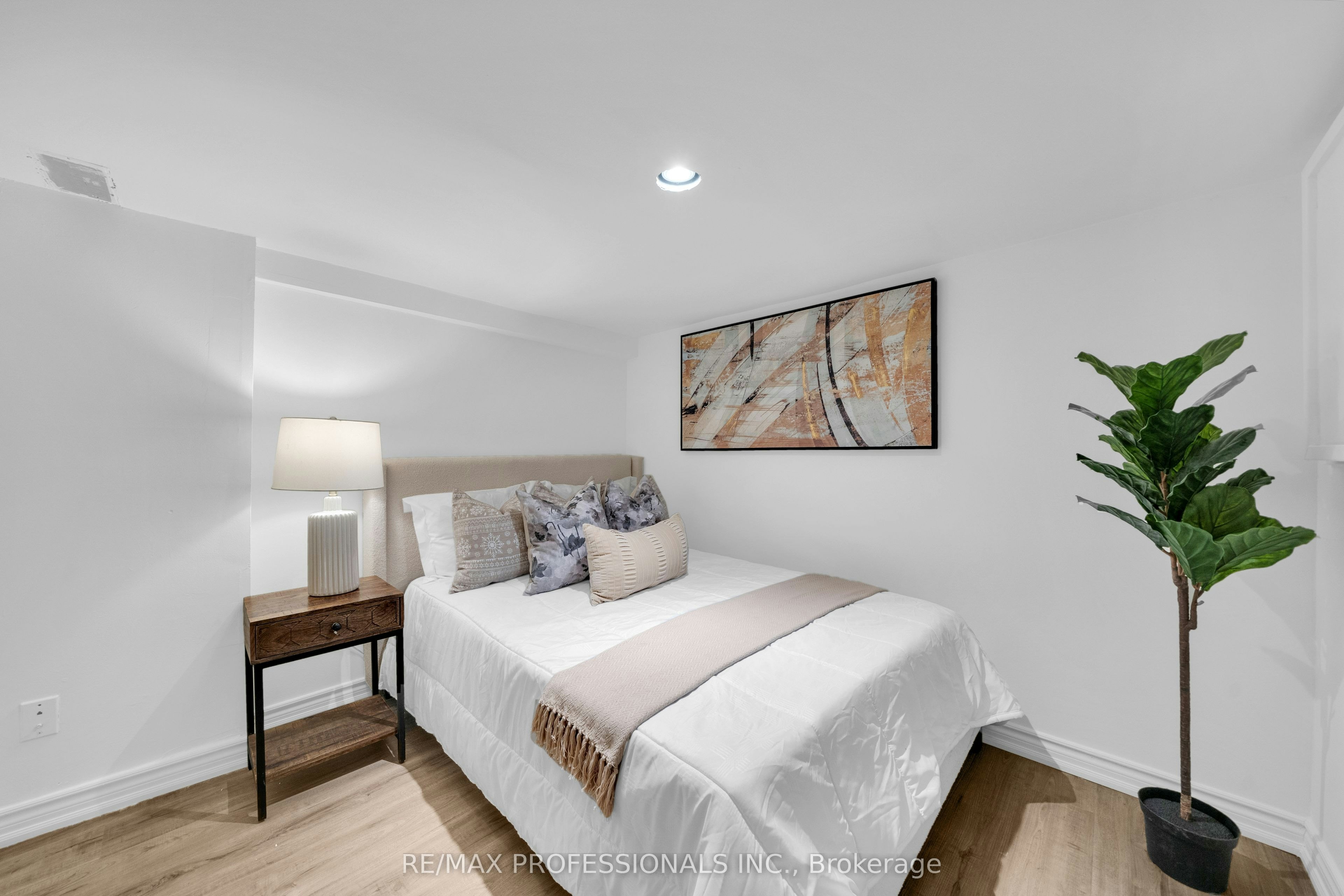 LOWER-176 Sixth Street, Toronto, ON, M8V 3A5 - 6