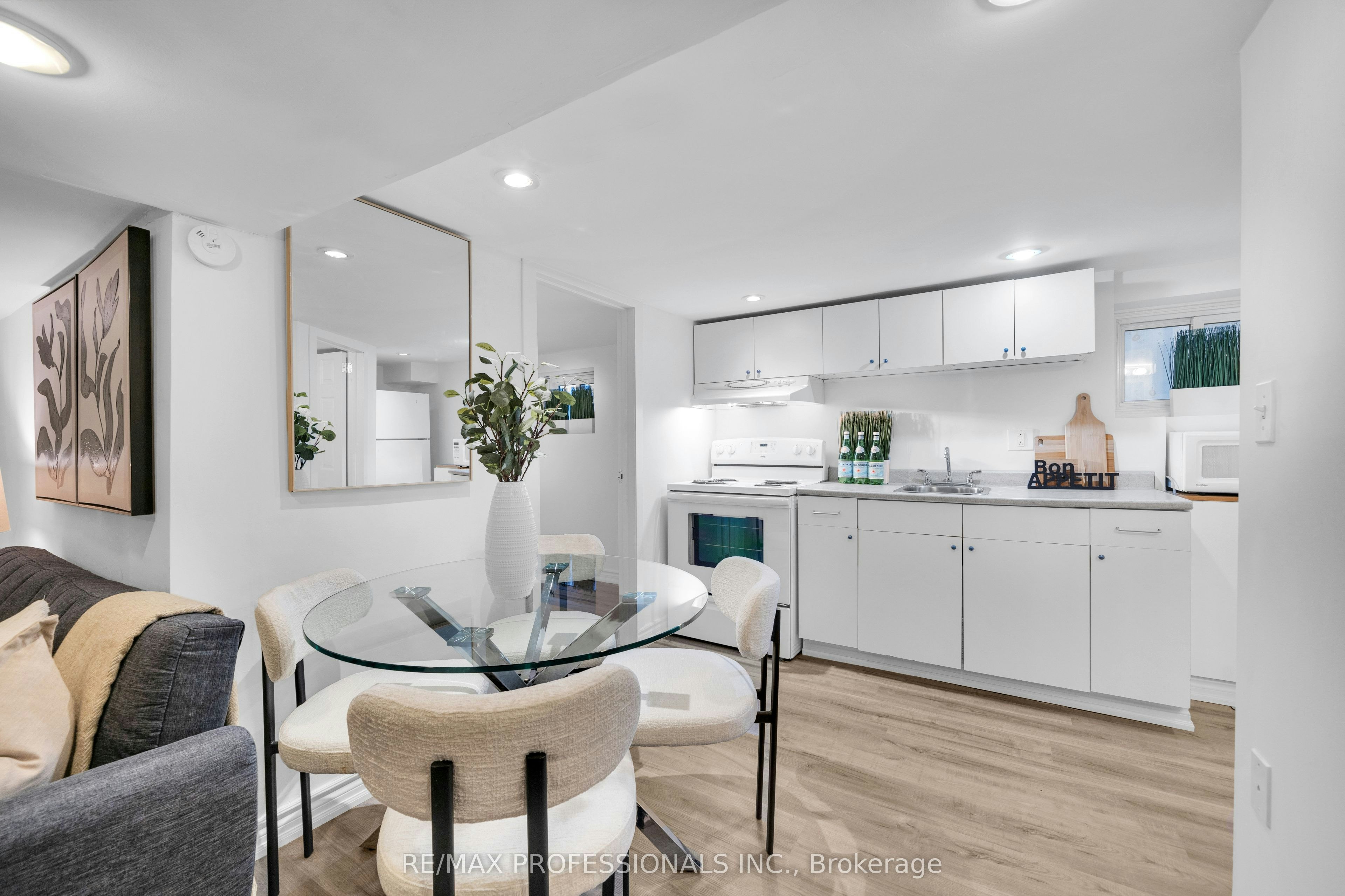 LOWER-176 Sixth Street, Toronto, ON, M8V 3A5 - 3