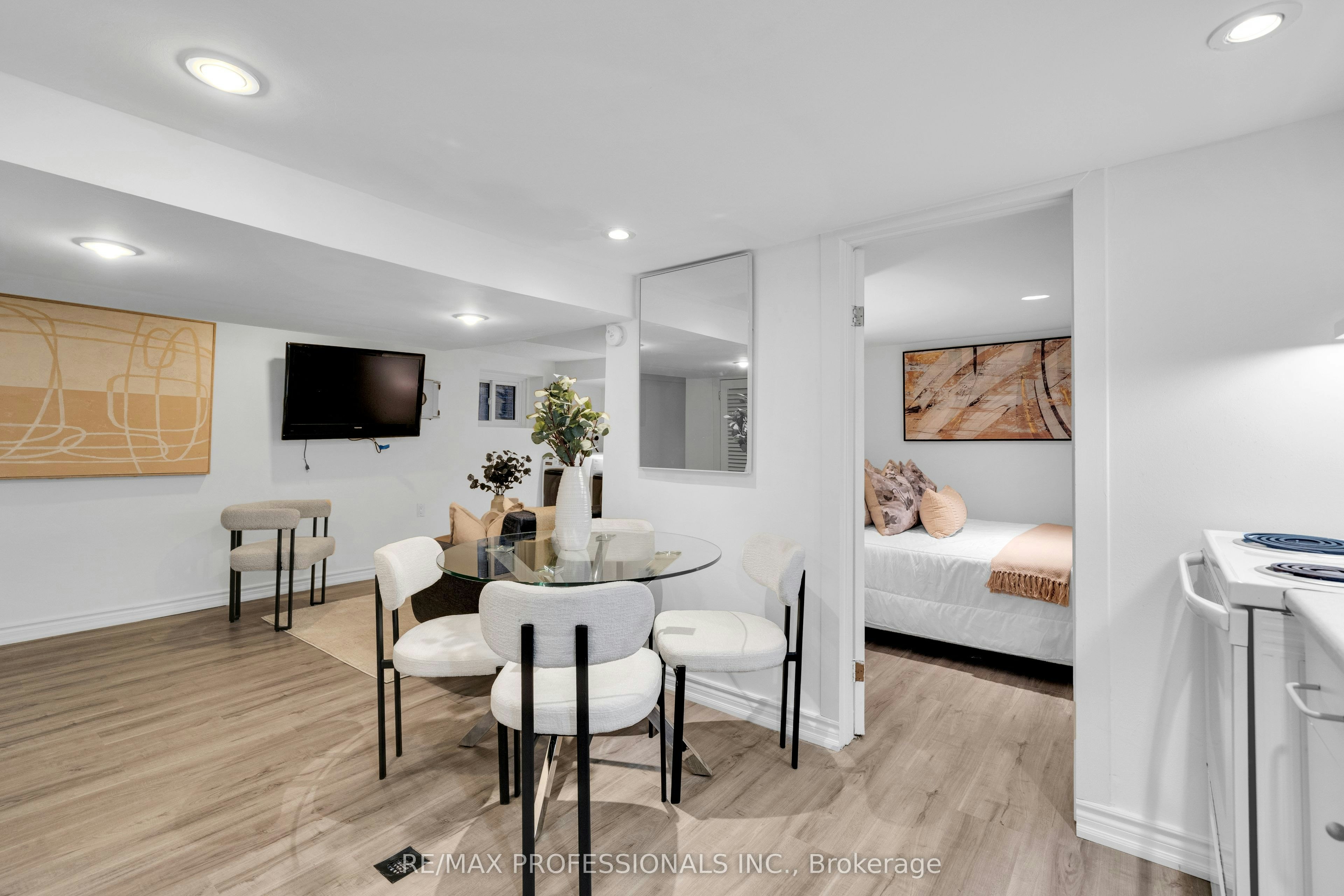 LOWER-176 Sixth Street, Toronto, ON, M8V 3A5 - 5