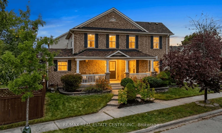 1630 Cartwright Crescent