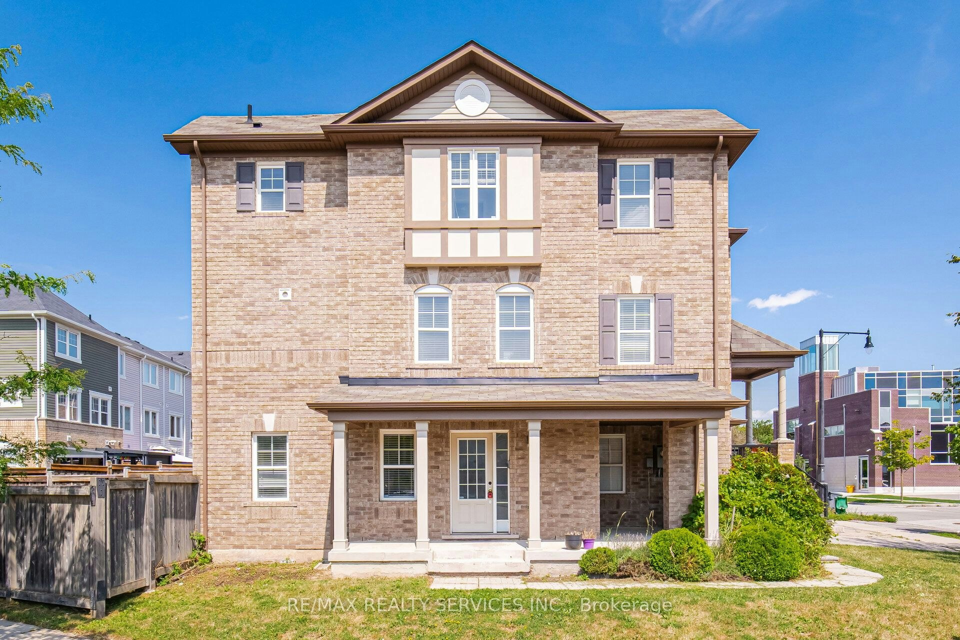 6 Viewforth Road, Brampton, ON, L7A 0R2 - 3