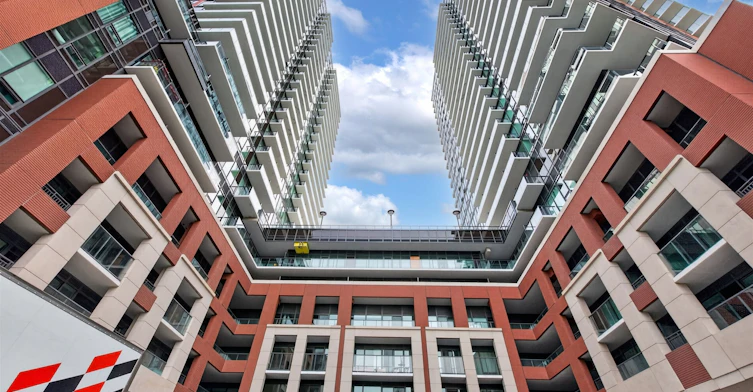 311-4010 Eglinton Avenue W, Toronto, ON, M9A 0G5 - 33