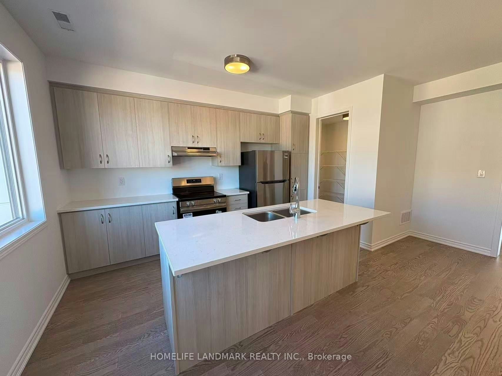 3280 Meadowridge Drive, Oakville, ON, L6H 8E3 - 7
