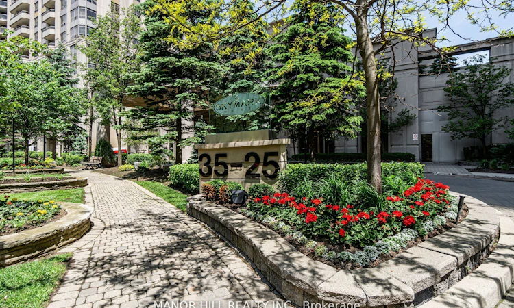 402-35 Kingsbridge Garden Circle
