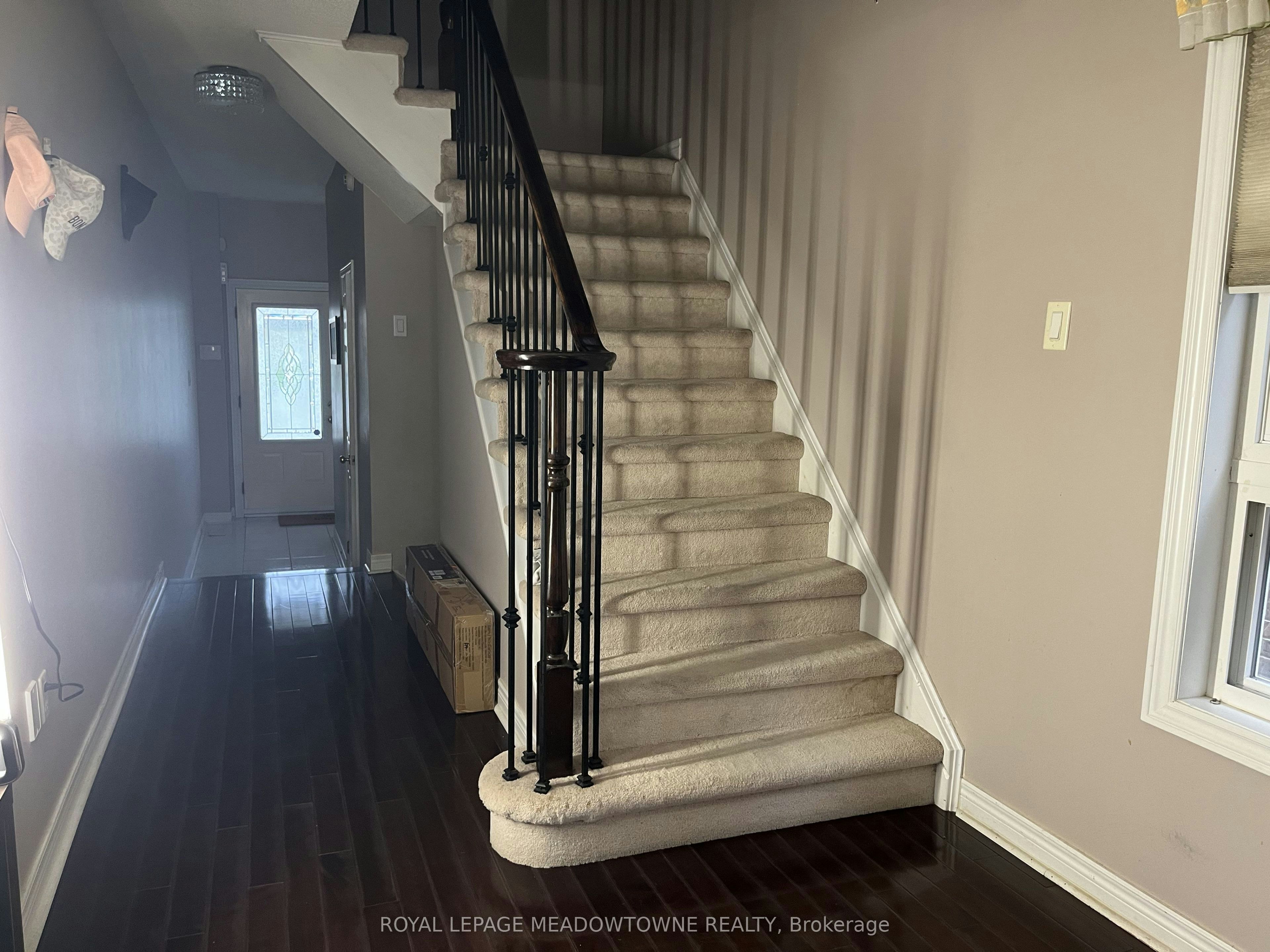 1240 Costigan Road, Milton, ON, L9T 0Y9 - 6