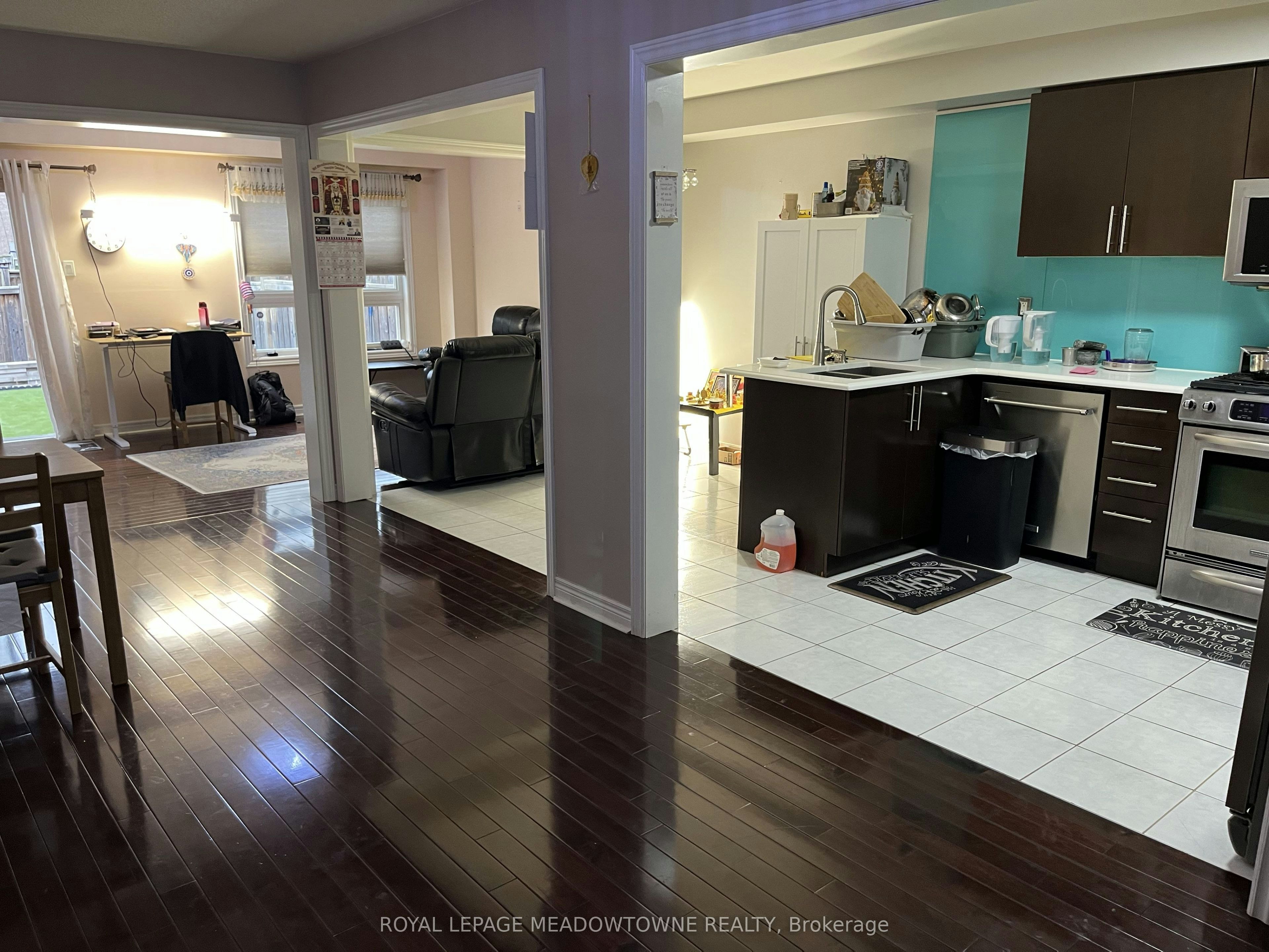 1240 Costigan Road, Milton, ON, L9T 0Y9 - 2