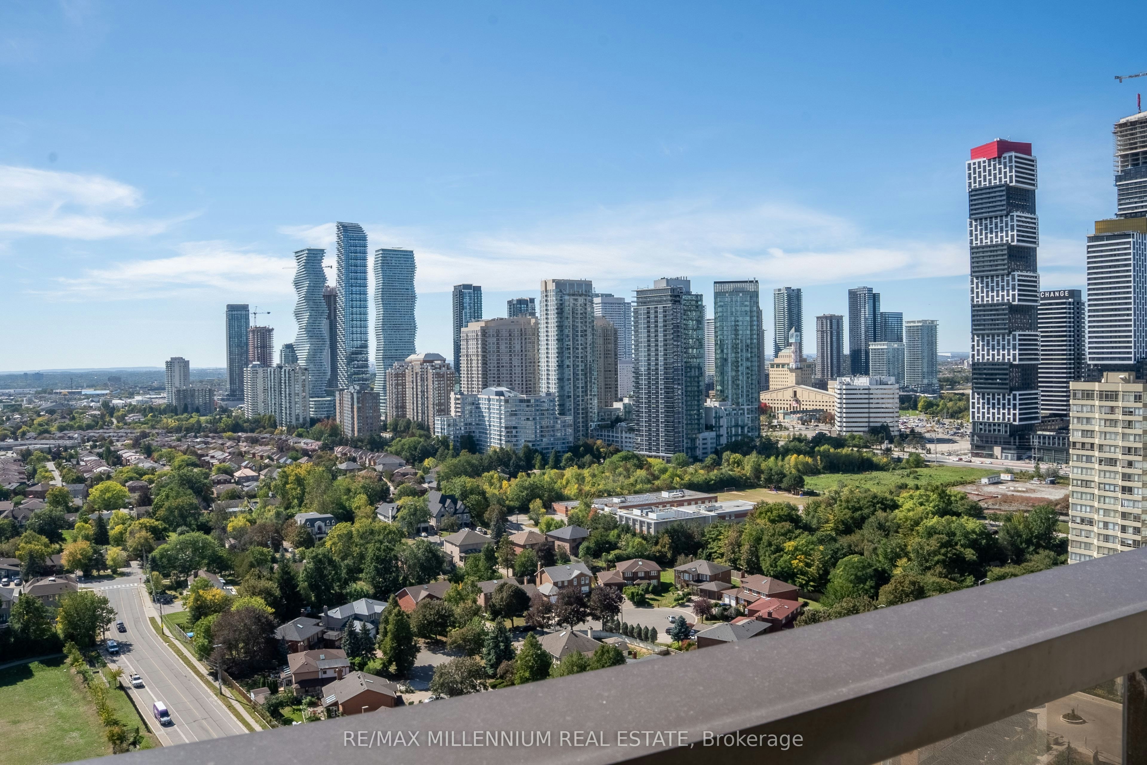 2607-36 Elm Drive W, Mississauga, ON, L5B 0N3