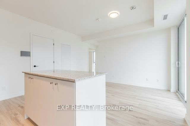 305-335 Wheat Boom Drive, Oakville, ON, L6H 7Y1 - 16