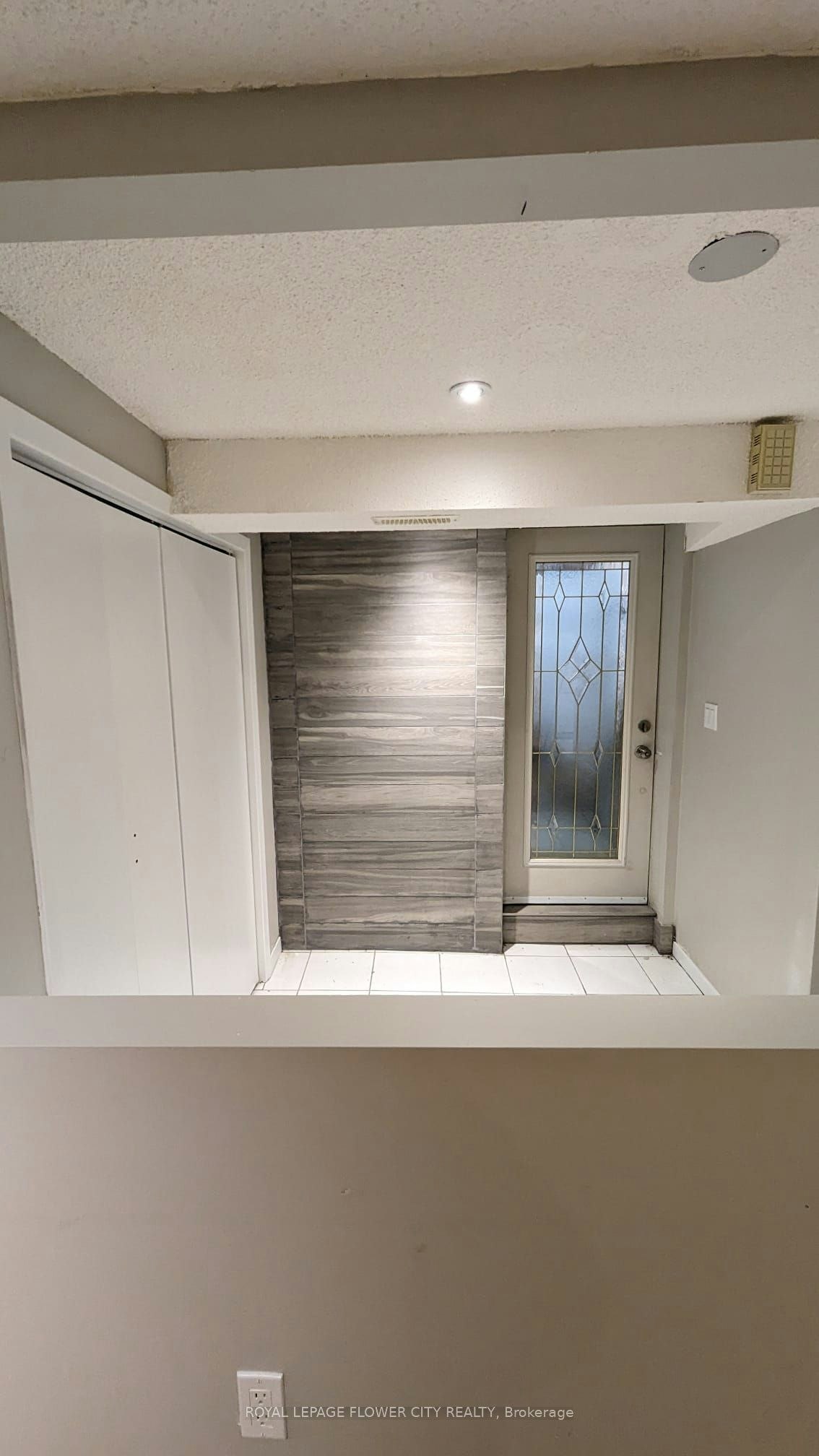2605 Innisfil Road, Mississauga, ON, L5M 4J1 - 6