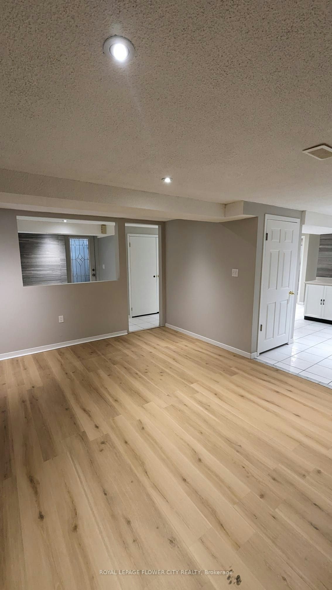 2605 Innisfil Road, Mississauga, ON, L5M 4J1 - 7