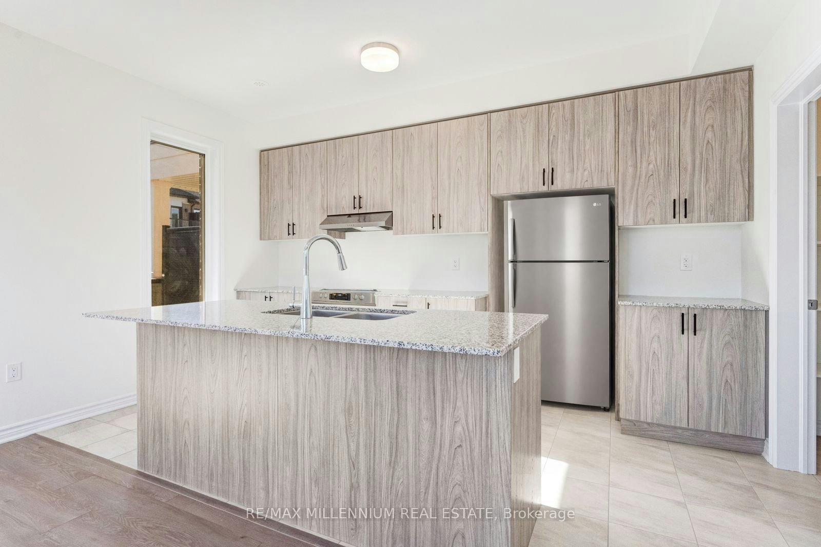 Upper-34 Thornbird Crescent, Brampton, ON, L7A 0B8 - 21