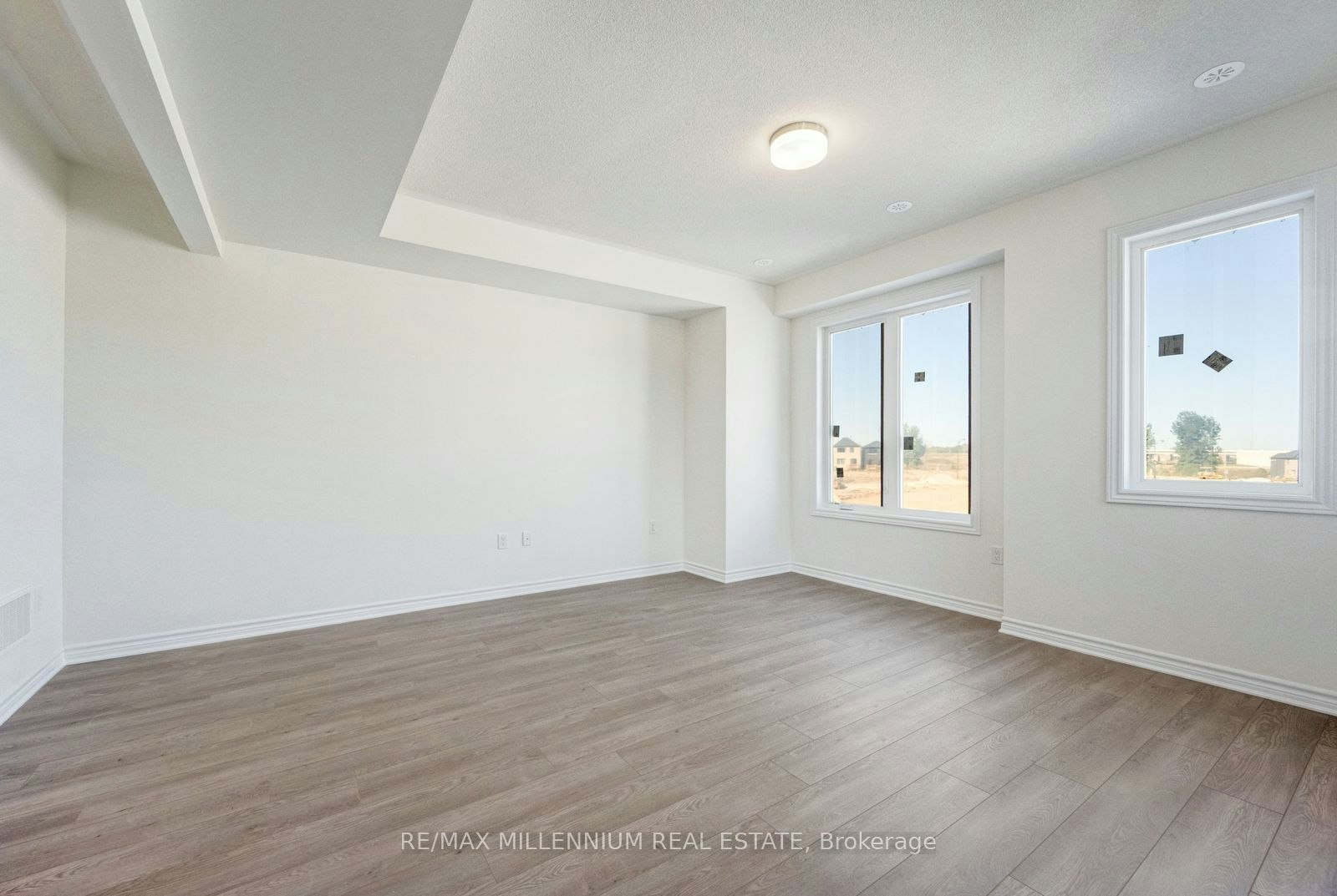 Upper-34 Thornbird Crescent, Brampton, ON, L7A 0B8 - 8