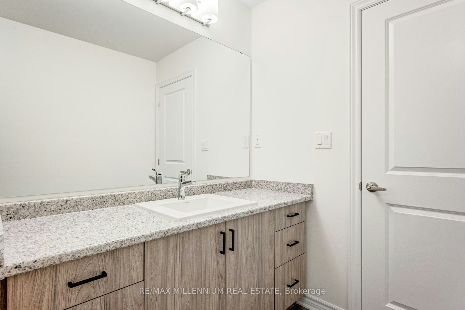 Upper-34 Thornbird Crescent, Brampton, ON, L7A 0B8 - 36
