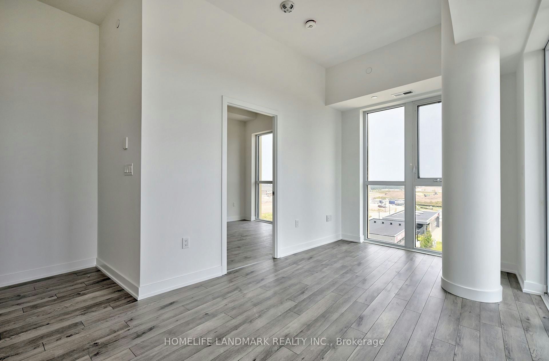 720-1005 Dundas Street E, Oakville, ON, L6H 8C7 - 6