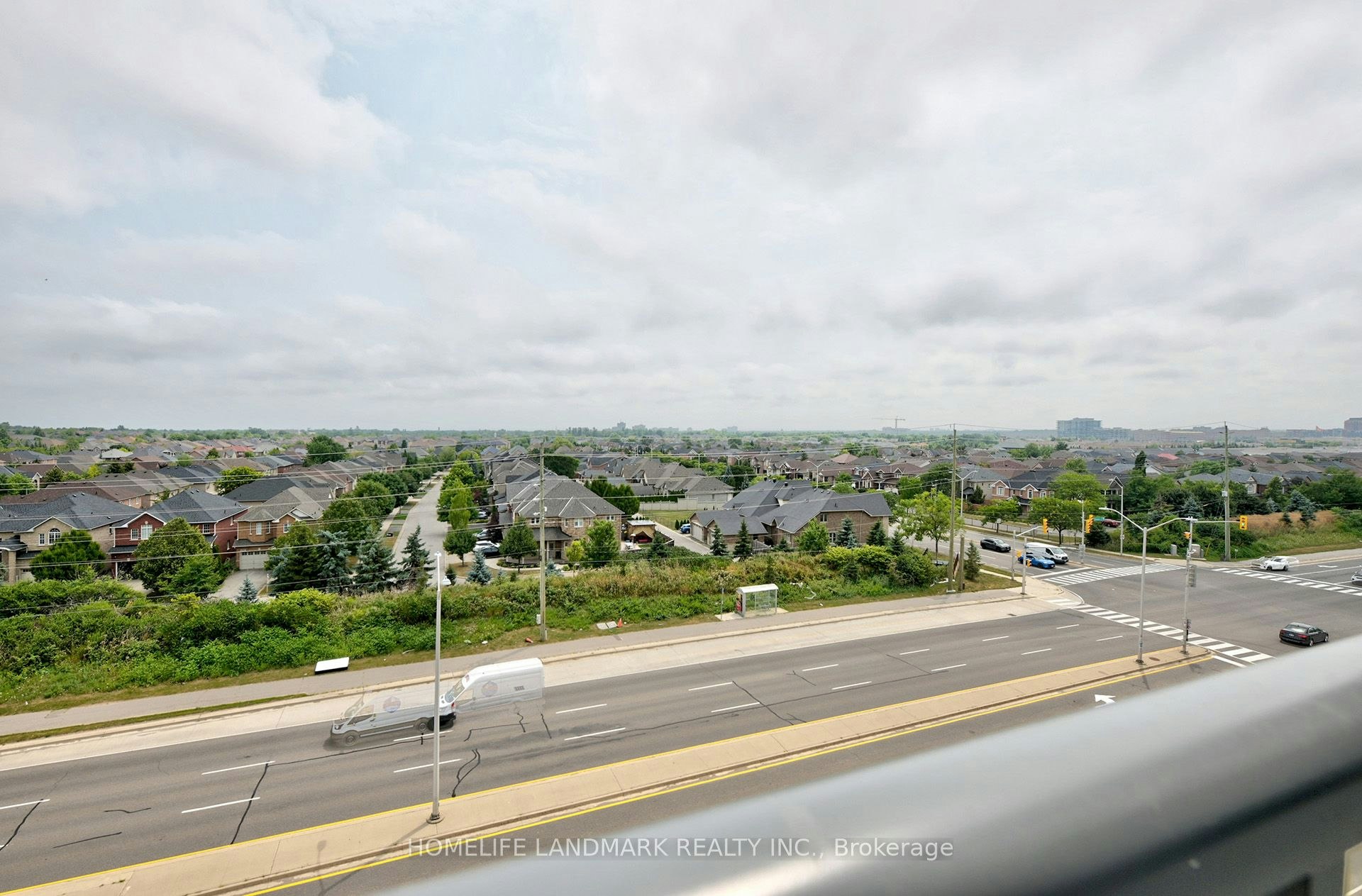 720-1005 Dundas Street E, Oakville, ON, L6H 8C7 - 18