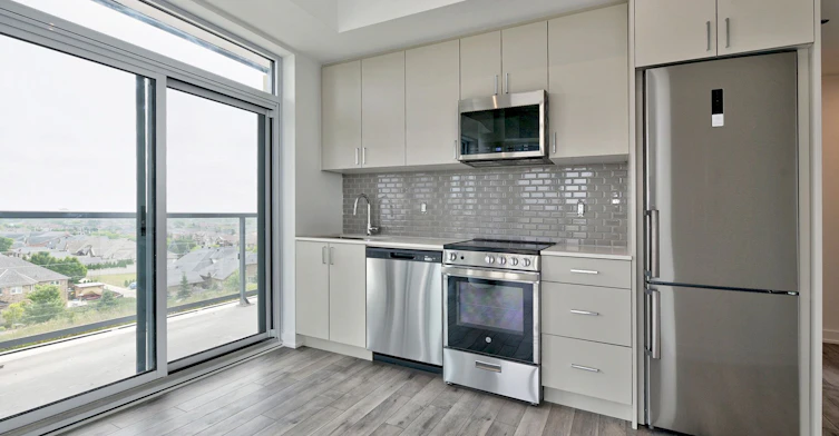 720-1005 Dundas Street E, Oakville, ON, L6H 8C7 - 7