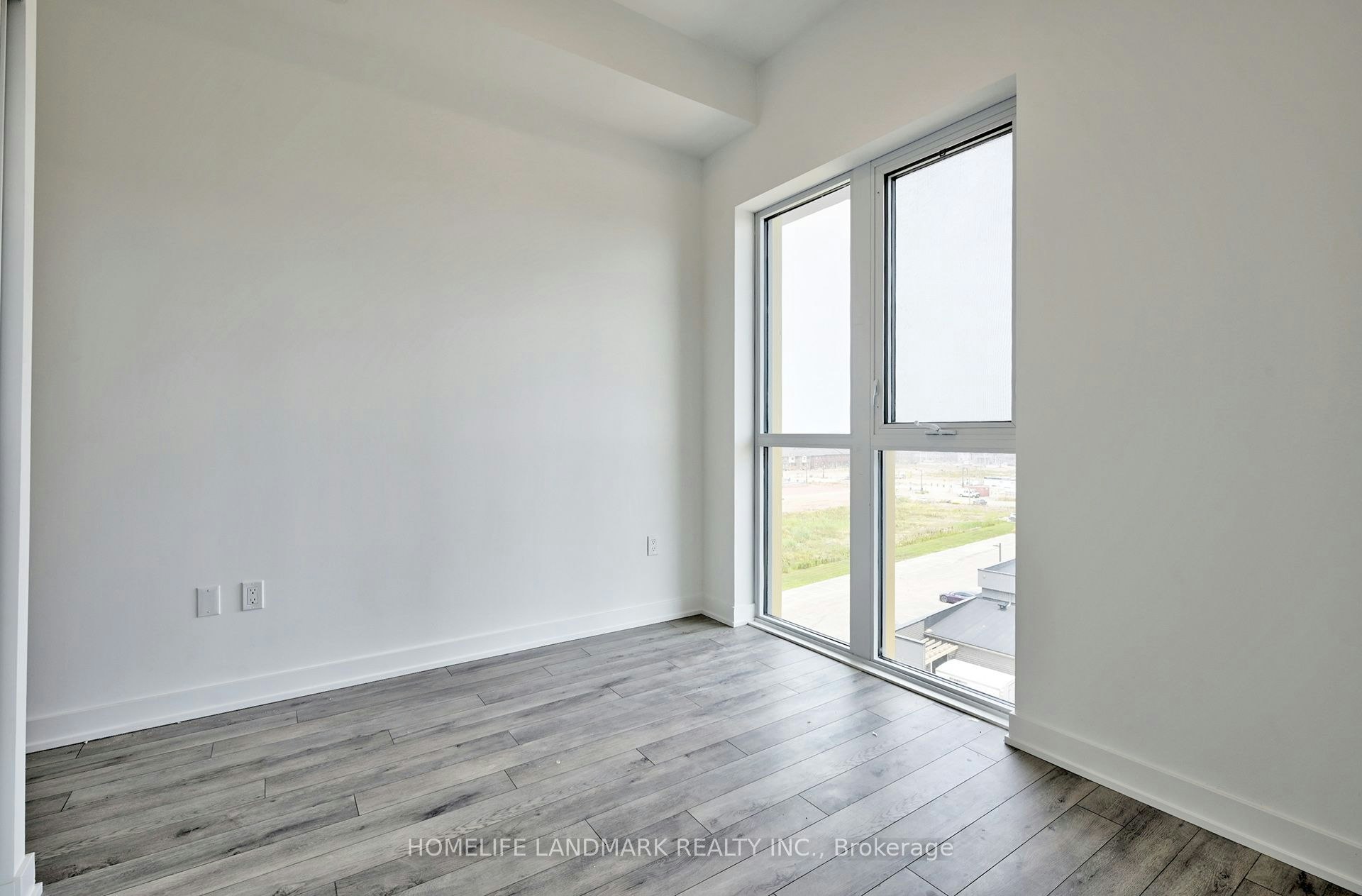 720-1005 Dundas Street E, Oakville, ON, L6H 8C7 - 12