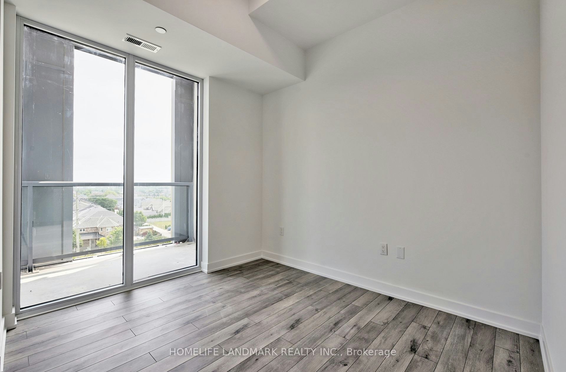 720-1005 Dundas Street E, Oakville, ON, L6H 8C7 - 9