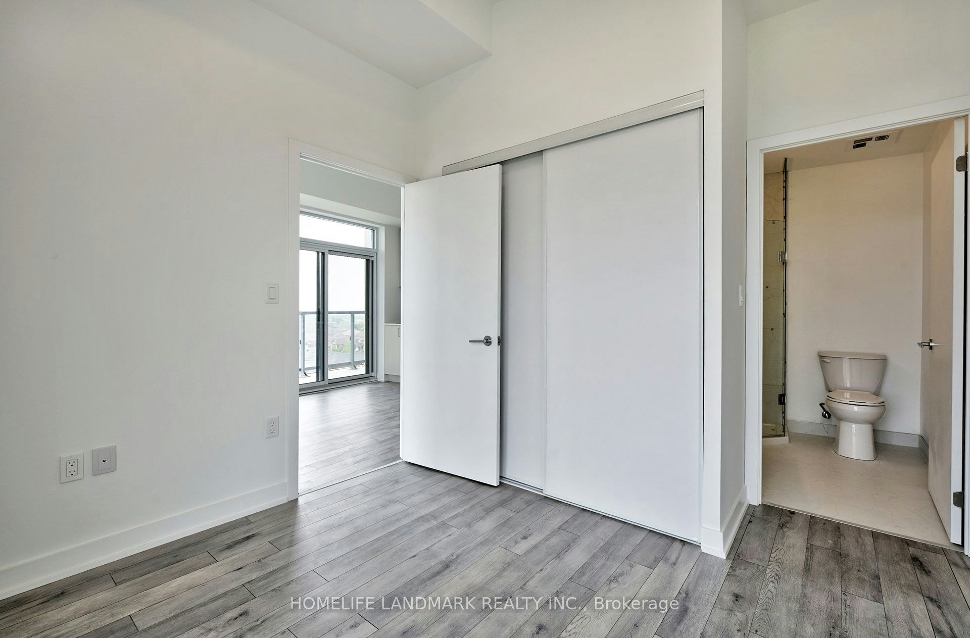 720-1005 Dundas Street E, Oakville, ON, L6H 8C7 - 13