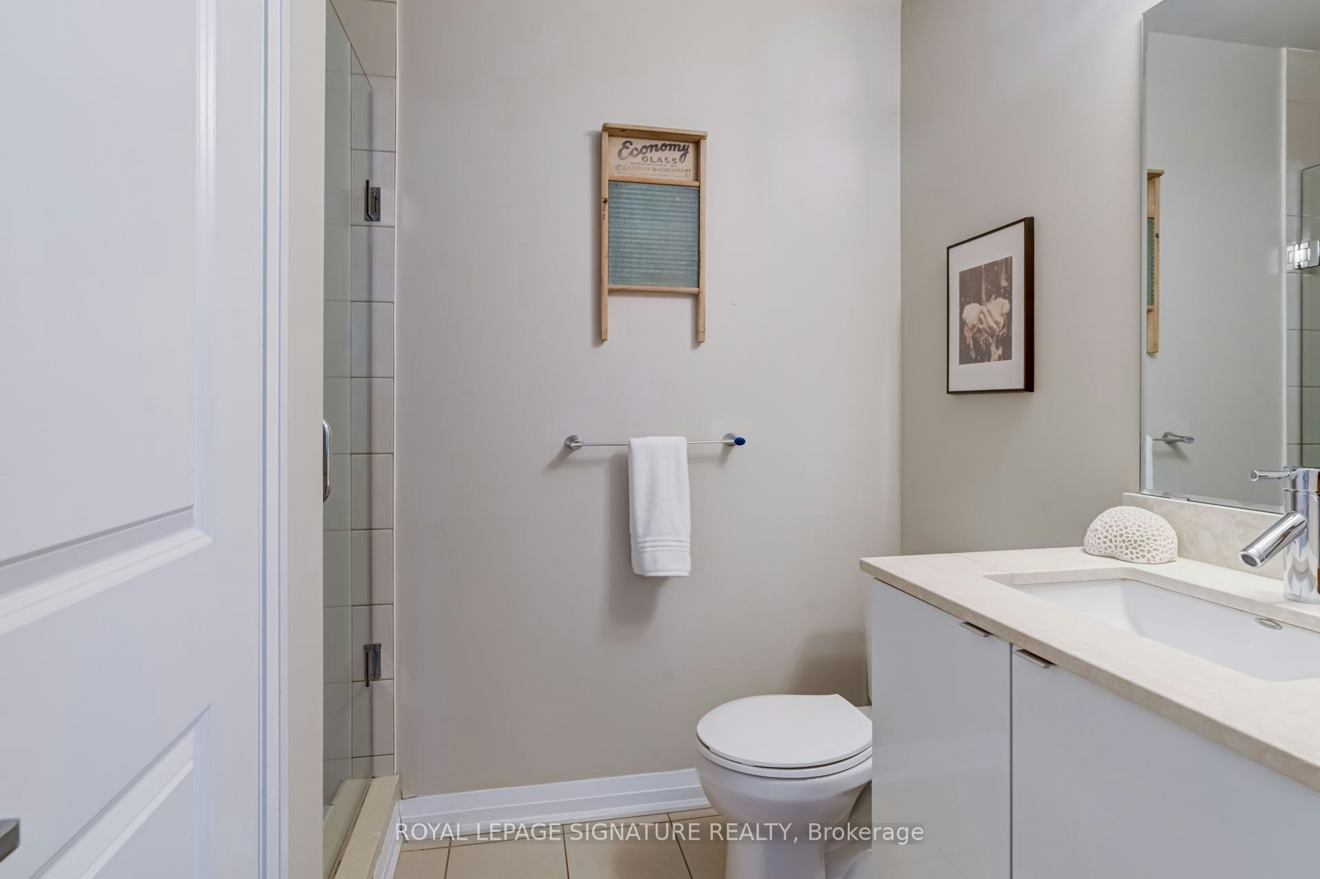 B415-60 Annie Craig Drive, Toronto, ON, M8V 0C4 - 11
