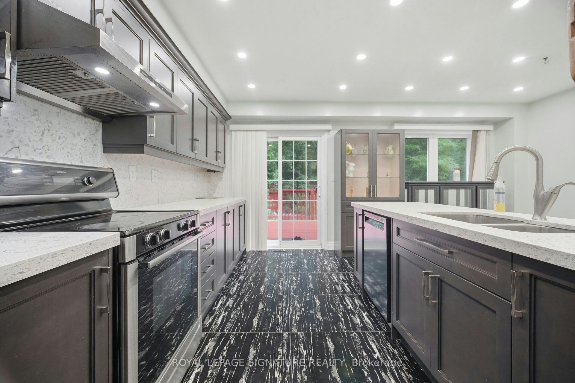 213 Fernforest Drive, Brampton, ON, L6R 1T7 - 12