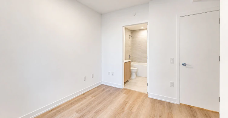 2408-395 Square One Drive, Mississauga, ON, L5B 0P6 - 7