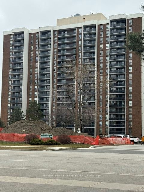 805-21 Knightsbridge Road, Brampton, ON, L6T 3Y1
