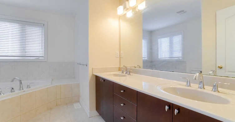 4644 Doug Wright Drive, Burlington, ON, L7M 0L2 - 23