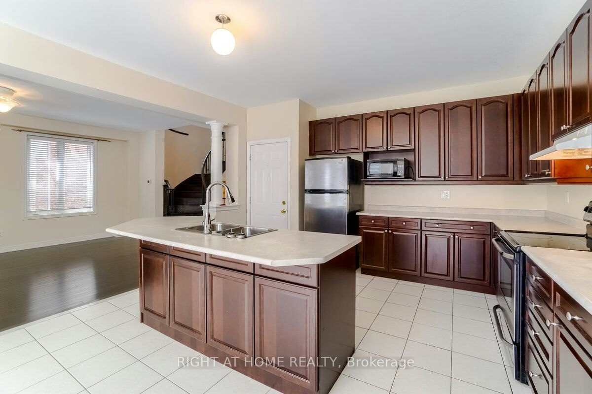 4644 Doug Wright Drive, Burlington, ON, L7M 0L2 - 10