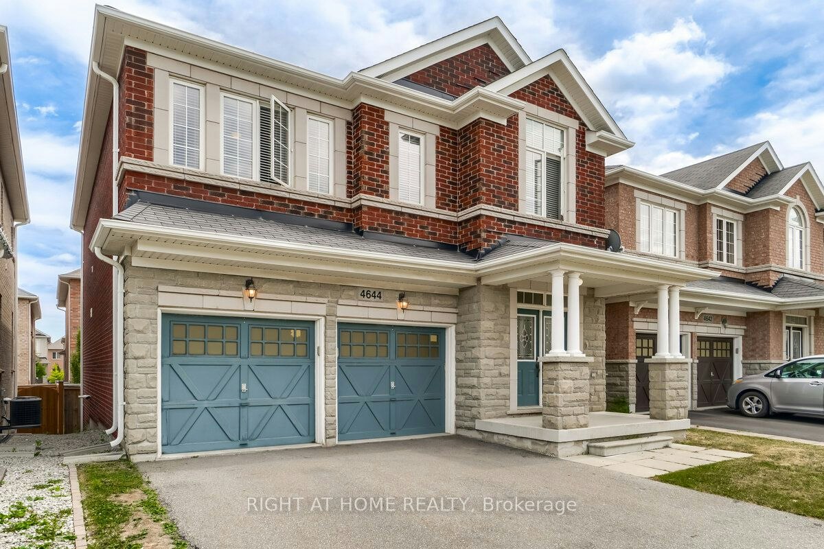 4644 Doug Wright Drive, Burlington, ON, L7M 0L2 - 2