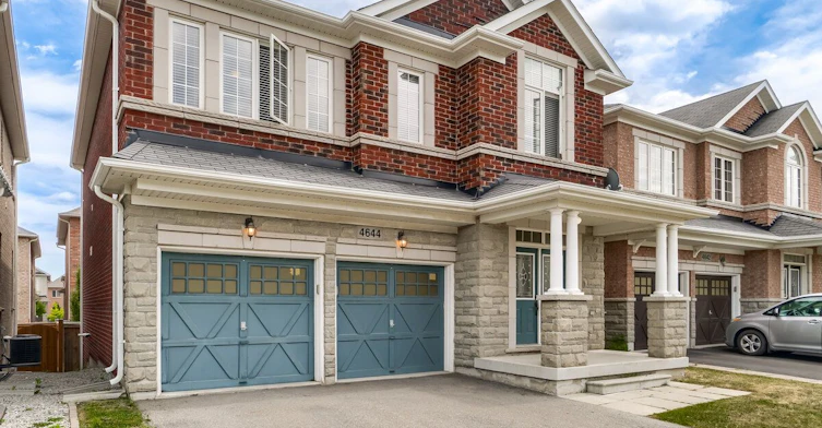 4644 Doug Wright Drive, Burlington, ON, L7M 0L2 - 2