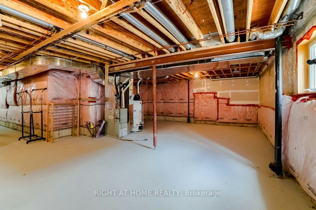 4644 Doug Wright Drive, Burlington, ON, L7M 0L2 - 34