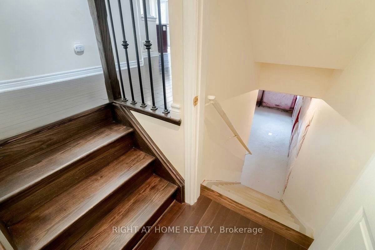 4644 Doug Wright Drive, Burlington, ON, L7M 0L2 - 32