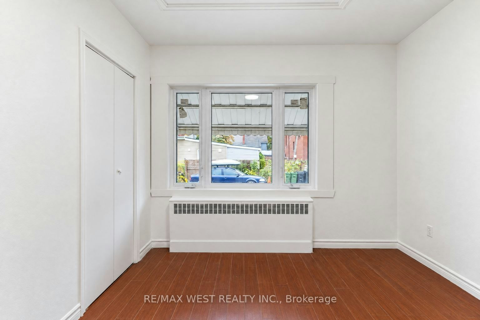 Main-203 Islington Avenue, Toronto, ON, M8V 3B8 - 27