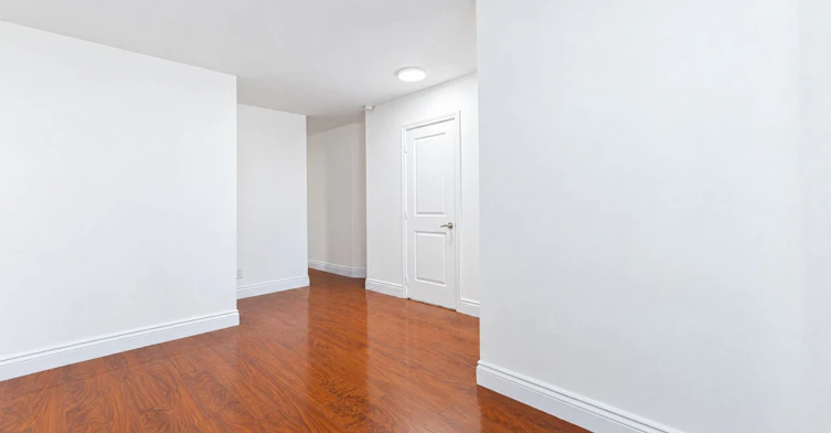 Main-203 Islington Avenue, Toronto, ON, M8V 3B8 - 10