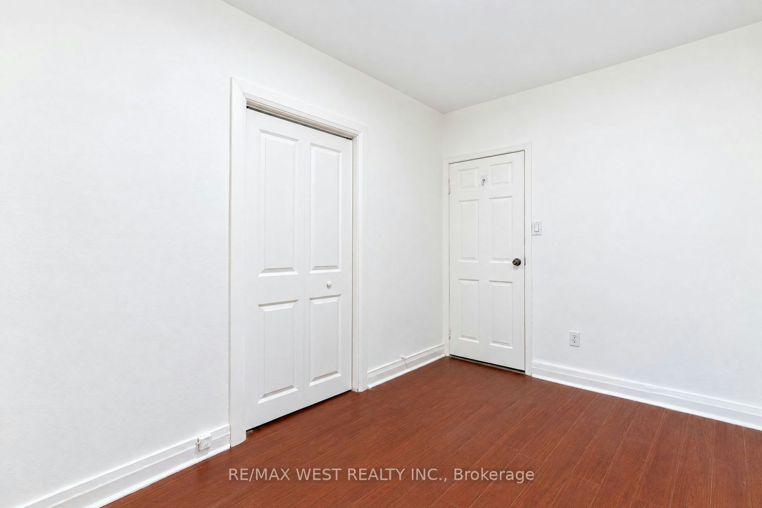 Main-203 Islington Avenue, Toronto, ON, M8V 3B8 - 33