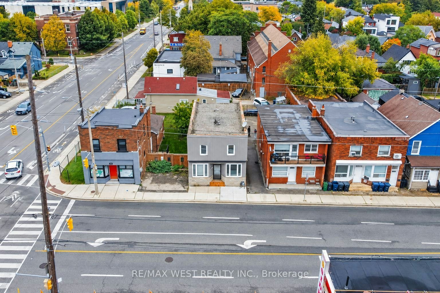 Main-203 Islington Avenue, Toronto, ON, M8V 3B8 - 2